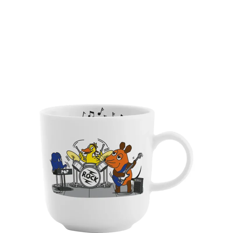 Eine weiße Tasse mit bunten, cartoonhaften Figuren, die ein Rockband simulieren. Ein gelbes Vogelchen an den Drums, ein brauner Hund mit einer Gitarre und ein blauer Vogel an einem Keyboard. Über ihnen schweben Noten, die die musikalische Atmosphäre unterstreichen. Die Tasse hat einen breiten Henkel und eine glatte Oberfläche.