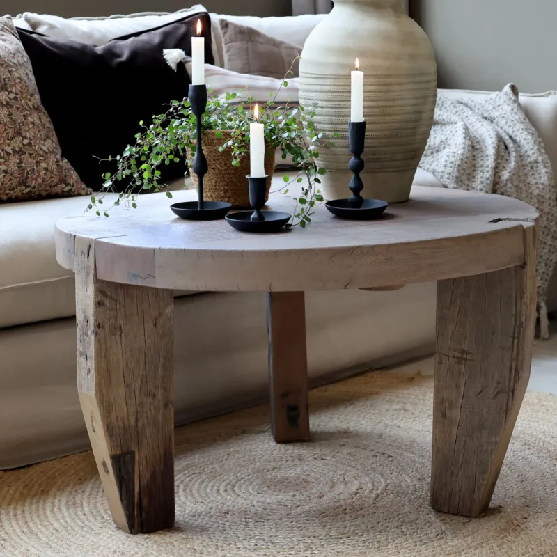 Skandinavischer Sofatisch aus Recyclingholz – Luxurelle Nordic Patina