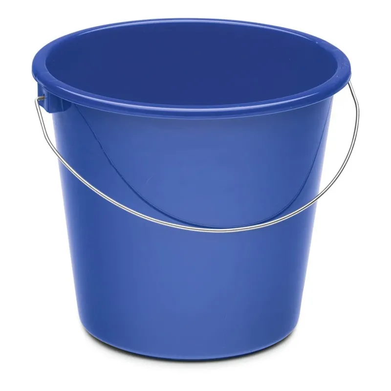 Der Nölle Profi Brush Haushaltseimer 5 Liter Kunststoff von Nölle Profi Brush Bürsten- & Pinseltechnik e.K. ist ein blauer Kunststoffeimer mit Metallgriff, der sich perfekt für Reinigungsaufgaben im Haushalt eignet.