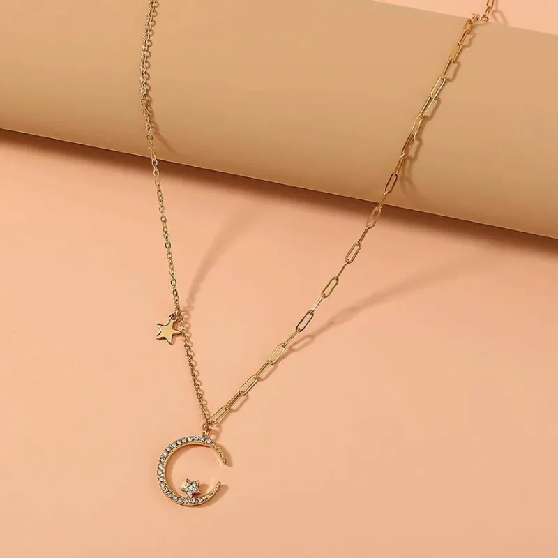 Charming Moon Long Chain Necklace - Image 0