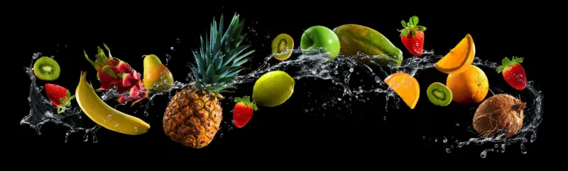 Spritzschutz-Früchte mit Wasserspritzern